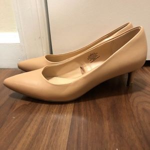 Old Navy Tan Low Heels
